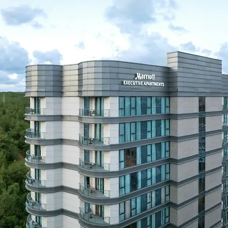 ホテル Marriott Executive Investvadi 4*