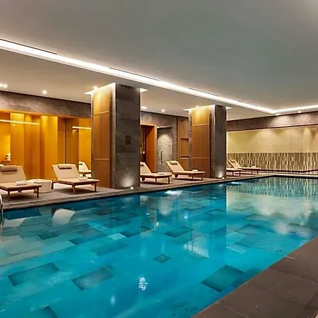 Отель Marriott Executive Investvadi