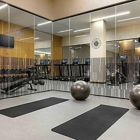 Отель Marriott Executive Investvadi 4*