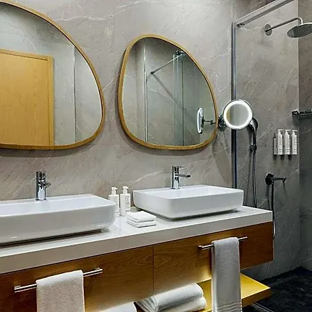 Marriott Executive Investvadi 4*