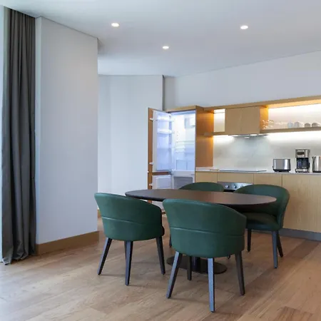 酒店 Marriott Executive Investvadi 4*